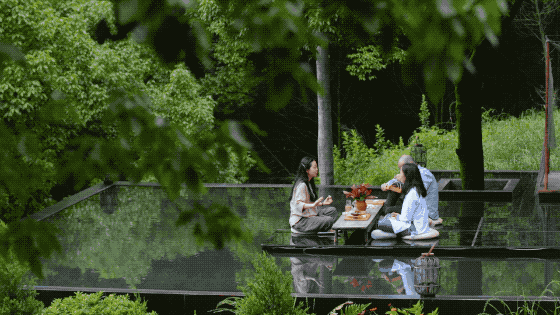77bb4a57e05b76a0ba80c69d73a9a57b_t01e02b962c7bebaf35.gif